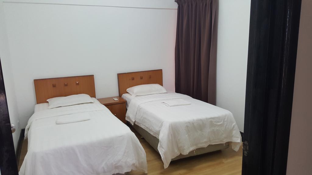 Marina Court Kk City Homestay Kota Kinabalu Kültér fotó